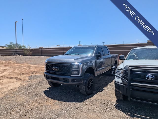 Used 2025 Ford F250 Lariat w/ Lariat Ultimate Package AWD/4WD image 2