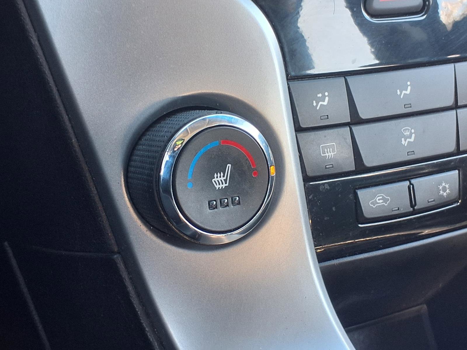 Used 2011 Chevrolet Cruze LT FWD image 5