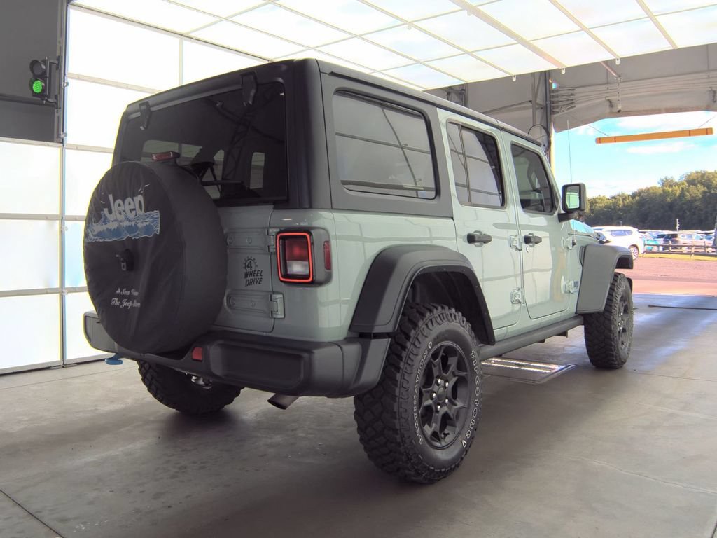 Used 2023 Jeep Wrangler Unlimited w/ Cold Weather Group AWD/4WD image 2