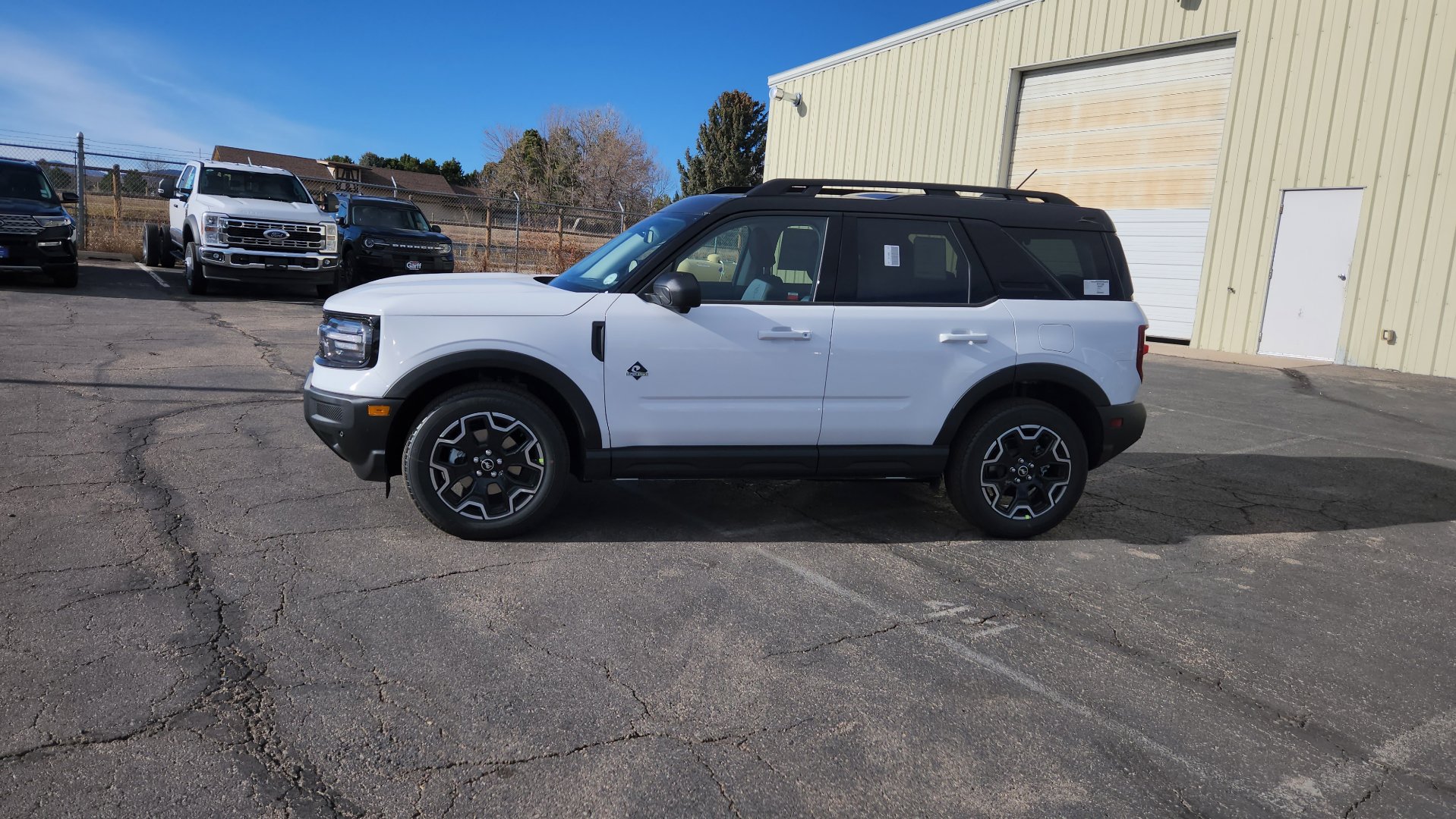 New 2025 Ford Bronco Sport Outer Banks w/ Outer Banks Tech Package+ AWD/4WD image 4