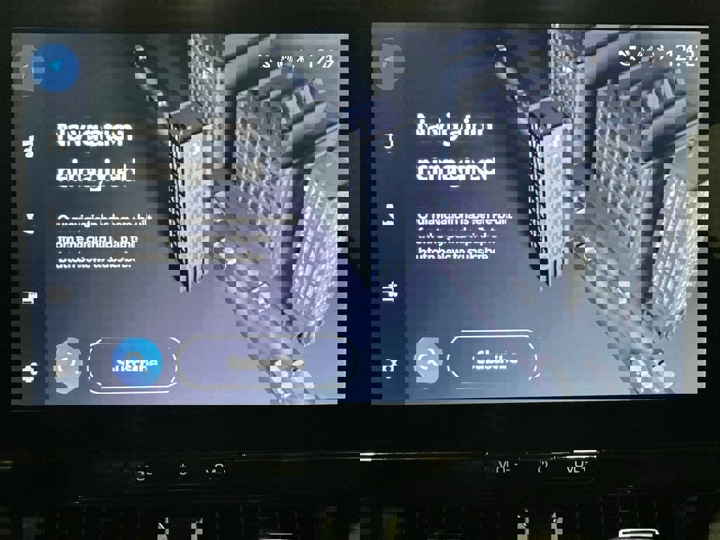 Used 2025 Toyota Corolla XSE image 26