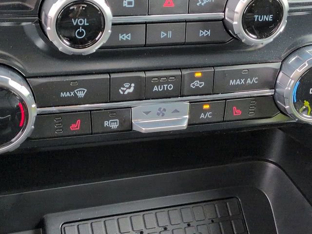 New 2025 Ford F150 XLT w/ Equipment Group 302A MID AWD/4WD image 30