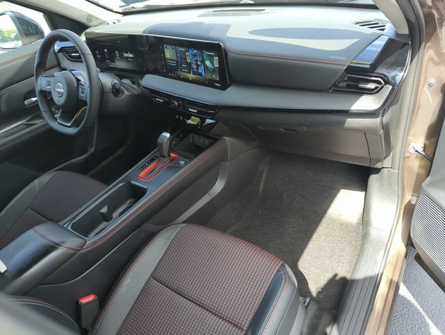 Used 2026 Nissan Kicks SR FWD image 22