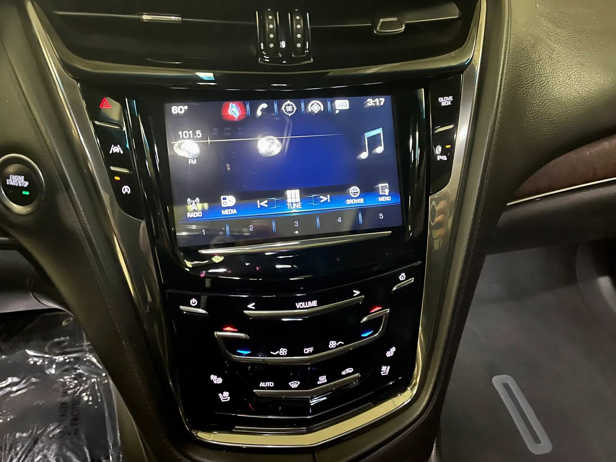 Used 2017 Cadillac CTS Luxury RWD image 21