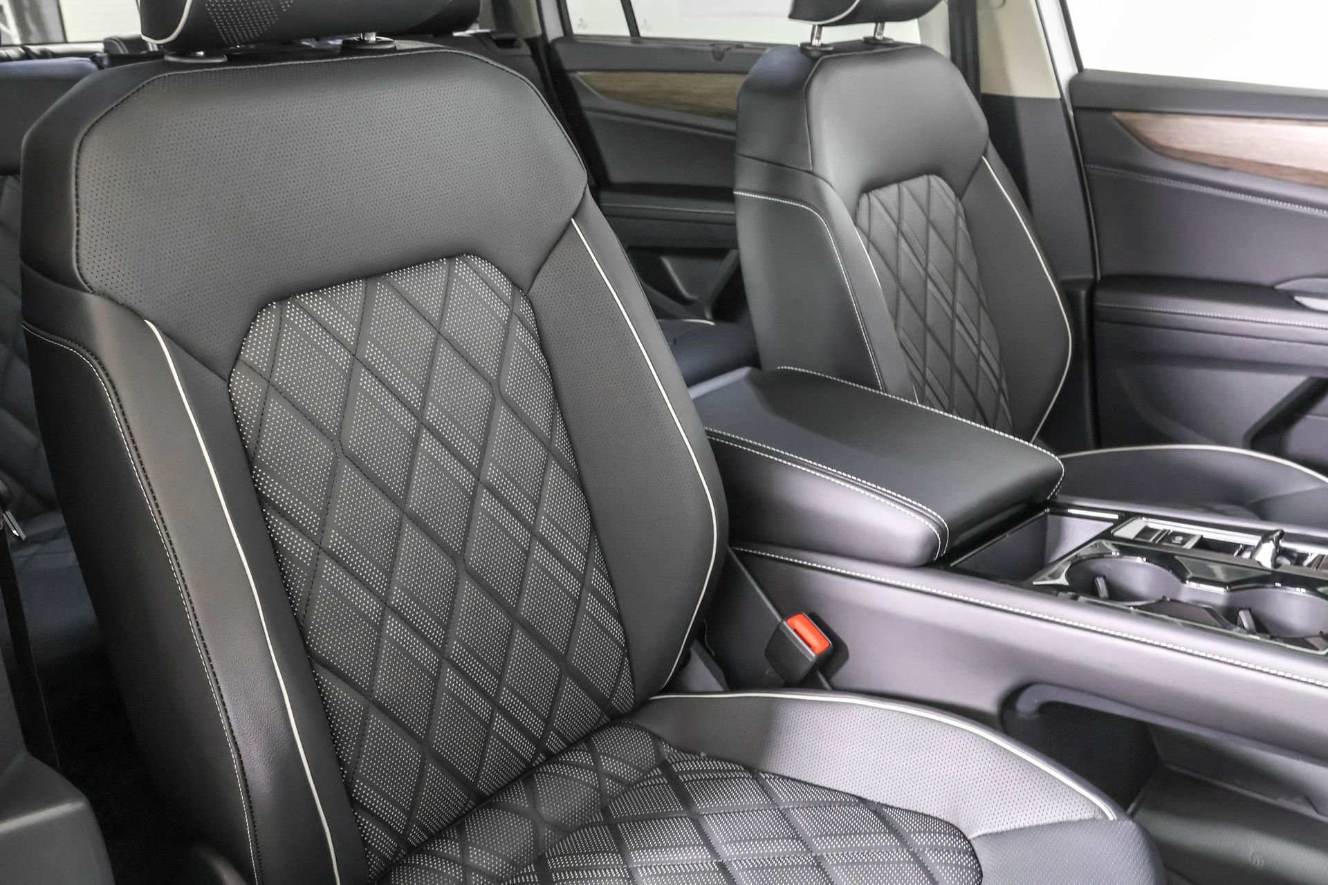 New 2026 Volkswagen Atlas SEL Premium R-Line image 46