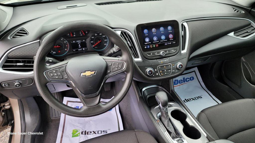 Used 2023 Chevrolet Malibu LT FWD image 24