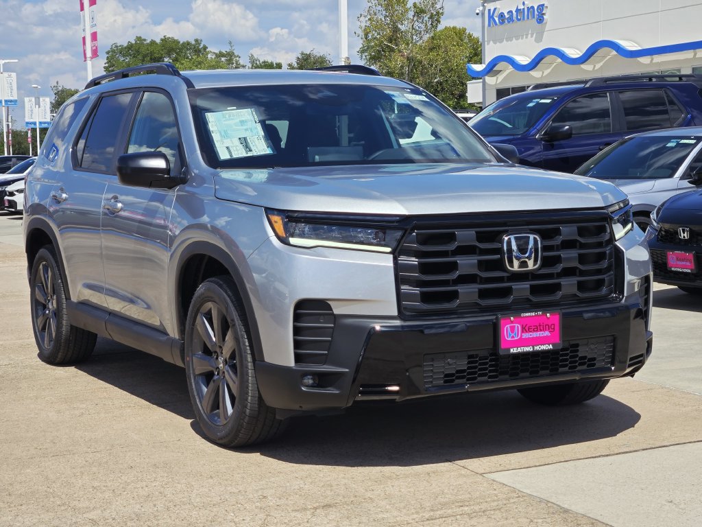New 2026 Honda Pilot Sport image 3
