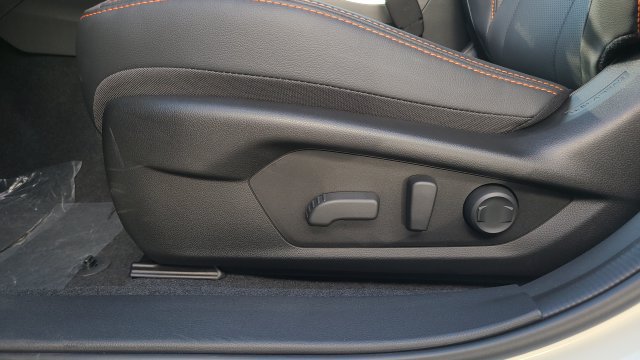 New 2026 Subaru Crosstrek 2.5i Limited AWD/4WD image 13
