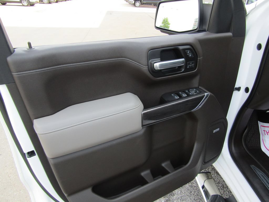 Used 2019 Chevrolet Silverado 1500 LTZ AWD/4WD image 29