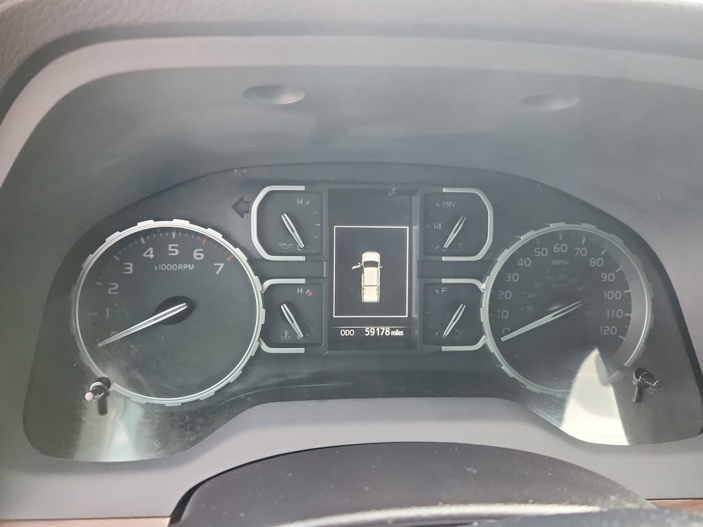 Used 2018 Toyota Tundra Limited w/ Limited Premium Package image 22