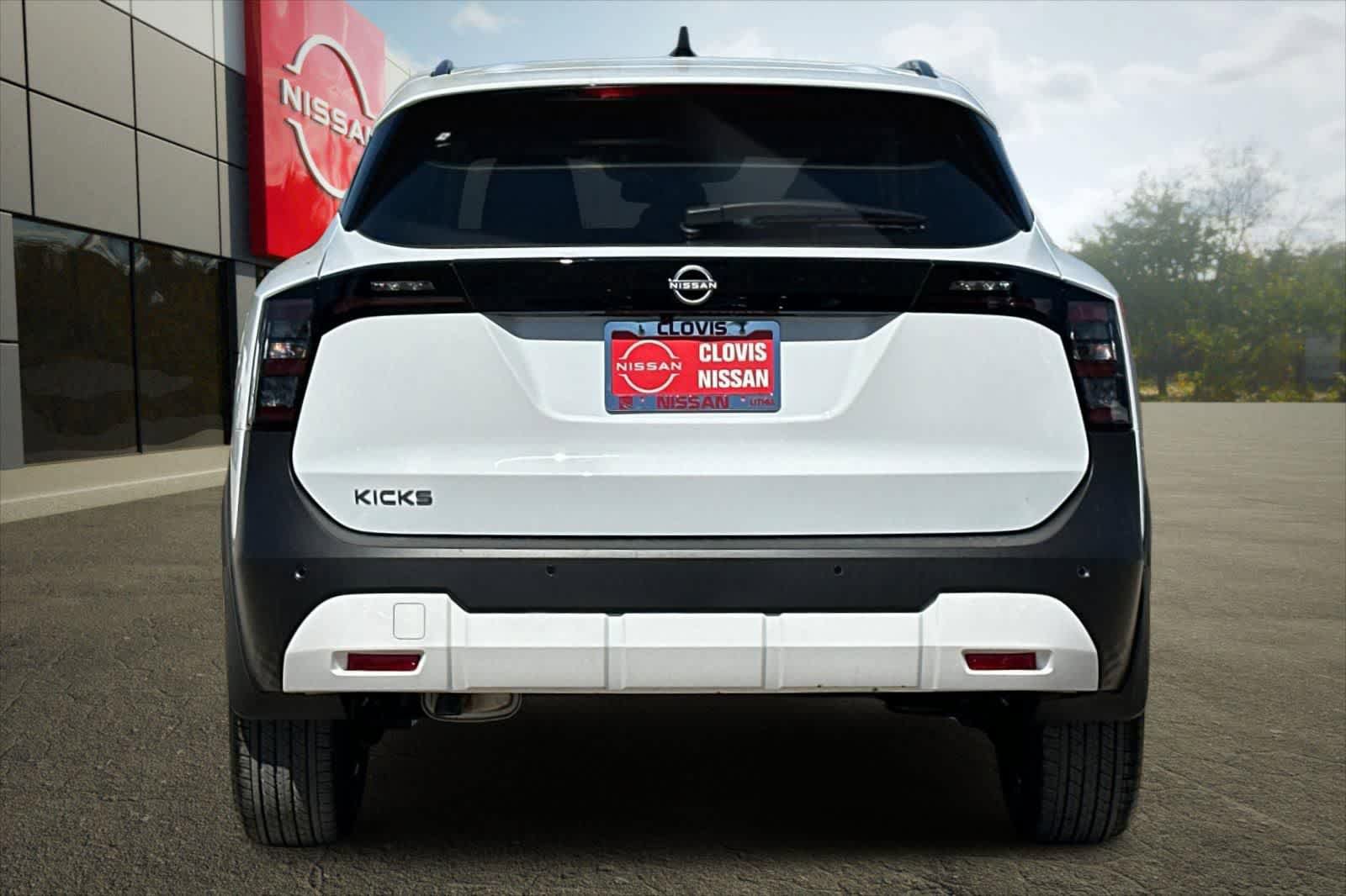 New 2026 Nissan Kicks SV image 8