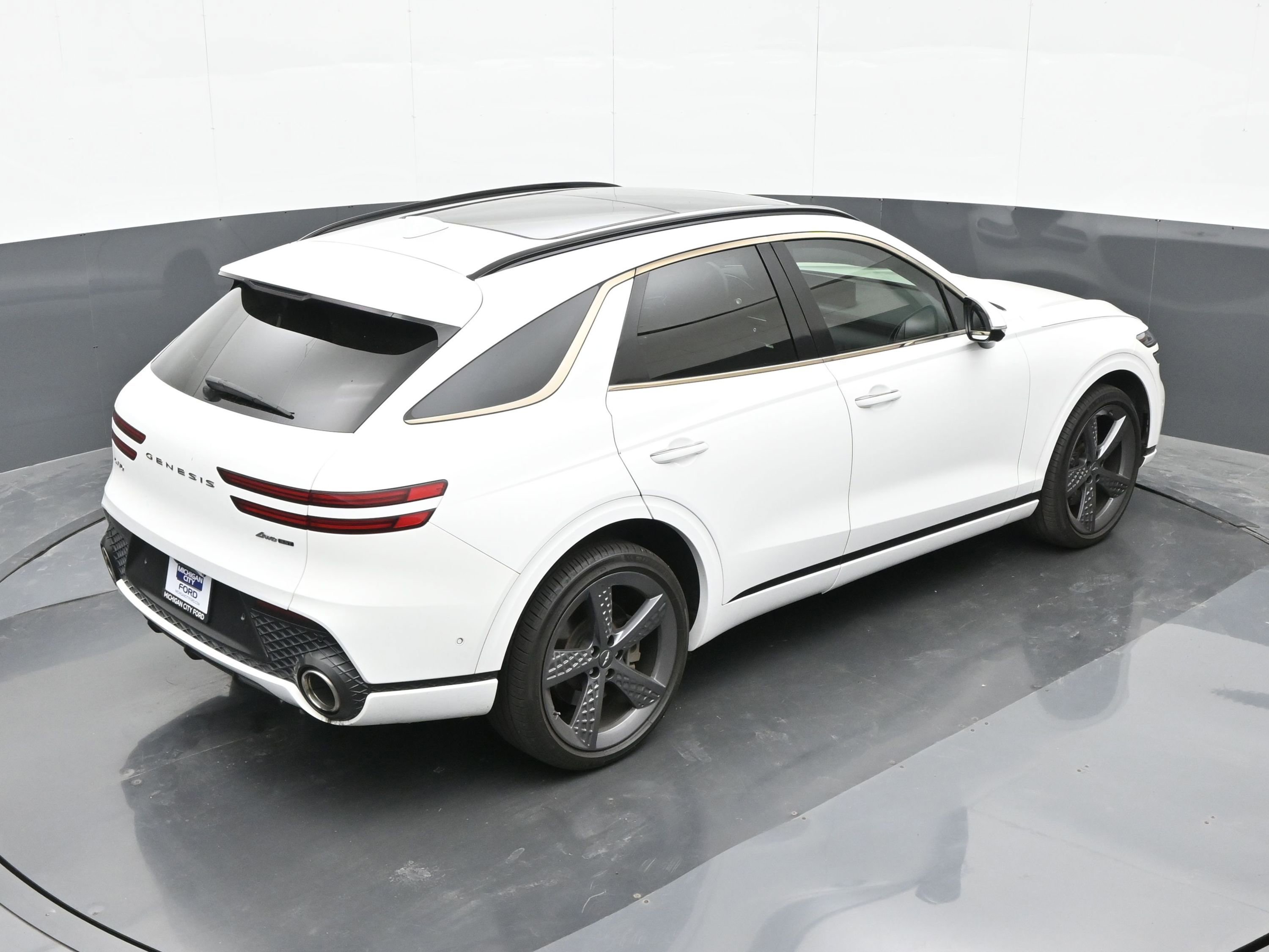 Used 2022 Genesis GV70 3.5T Sport w/ Sport Prestige Package image 37