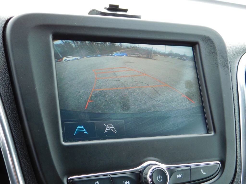 Used 2018 Chevrolet Equinox LT image 18