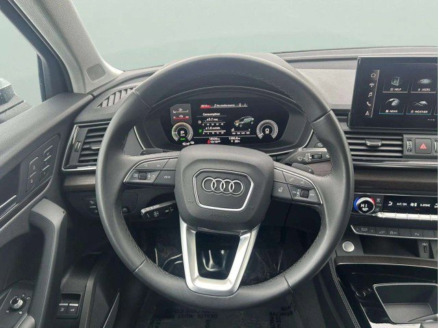 Certified 2023 Audi Q5 e Premium Plus w/ Premium Plus Package image 10