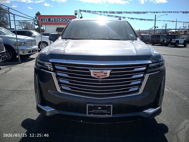 Used 2022 Cadillac Escalade Luxury w/ LPO, Floor Liner Package image 4