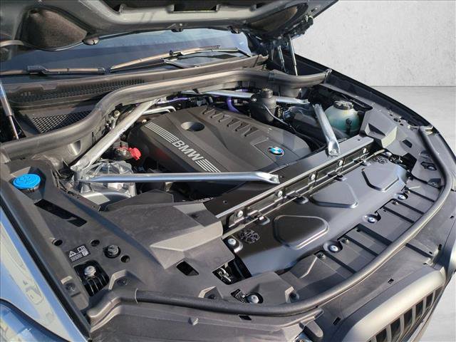 New 2026 BMW X5 sDrive40i image 17