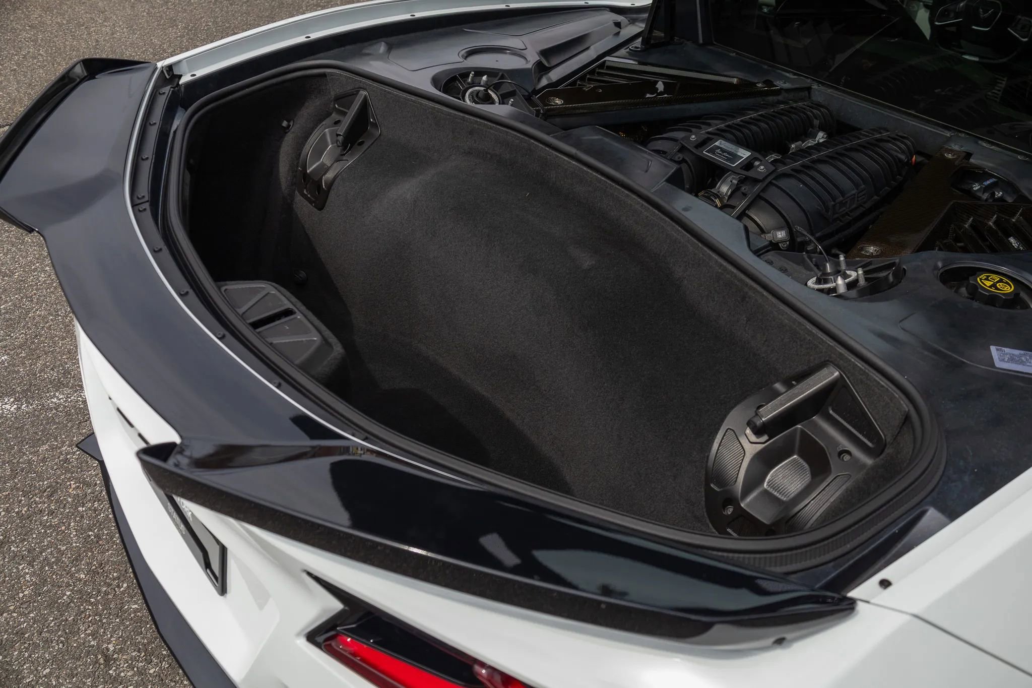 Used 2023 Chevrolet Corvette Z06 w/ Engine Appearance Package image 88