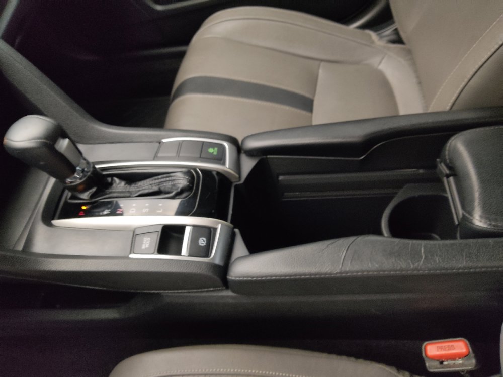Used 2017 Honda Civic Touring image 26