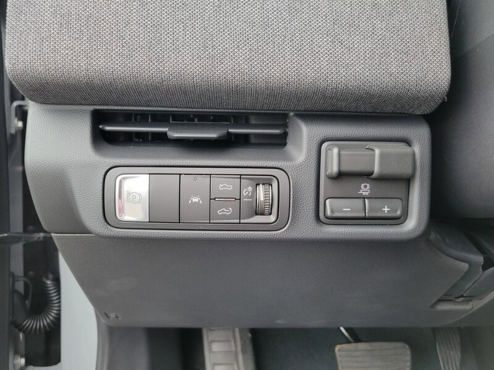 New 2026 GMC Sierra EV Elevation AWD/4WD image 12