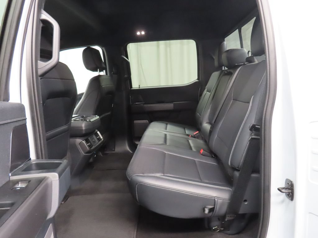 Used 2025 Ford F150 Lariat AWD/4WD image 11