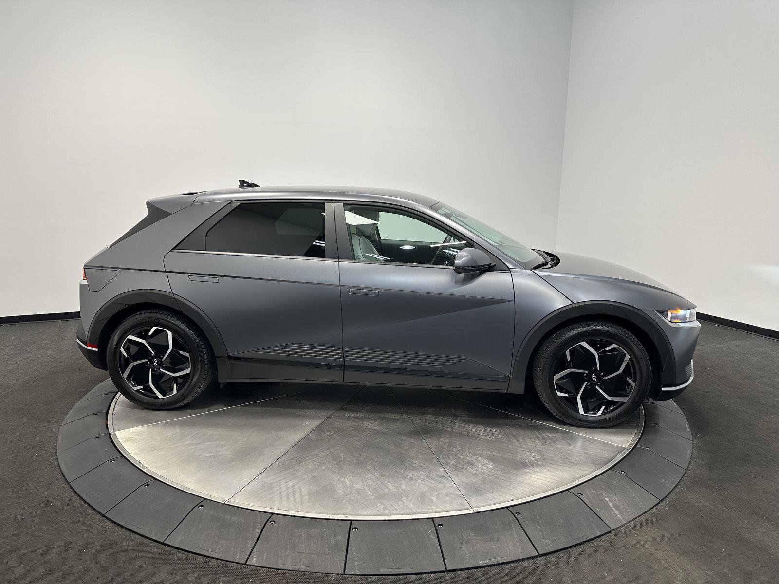 Used 2022 Hyundai Ioniq 5 SEL image 7