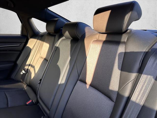 Used 2019 Honda Accord Sport image 16