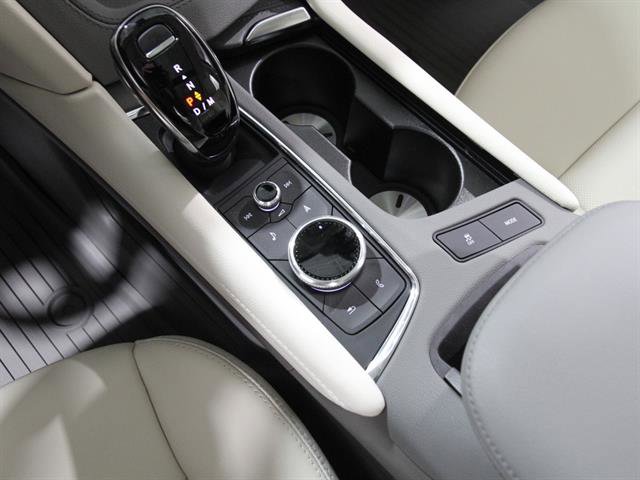 New 2025 Cadillac XT5 Premium Luxury w/ Technology Package image 18