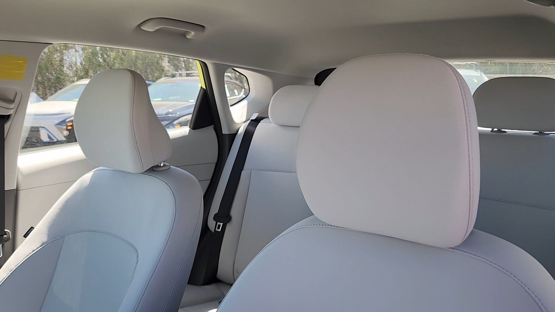 New 2026 Hyundai Kona SE AWD/4WD image 9