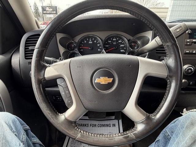 Used 2013 Chevrolet Silverado 2500 LT w/ Snow Plow Prep Package AWD/4WD image 17