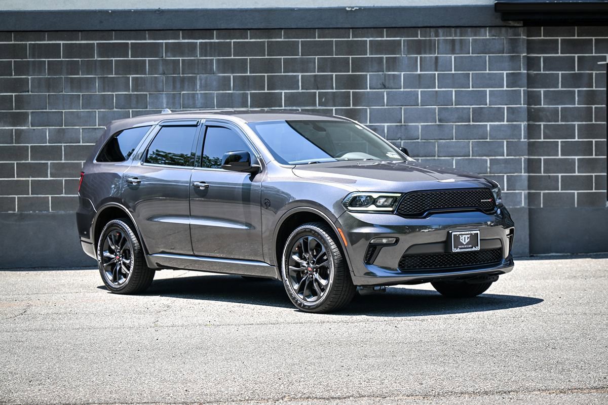 Used 2021 Dodge Durango SXT AWD/4WD image 2