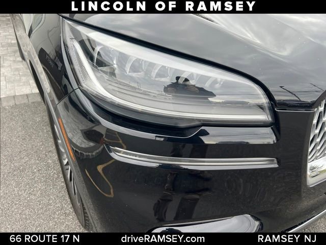 Used 2023 Lincoln Aviator Standard w/ Premium Package image 8