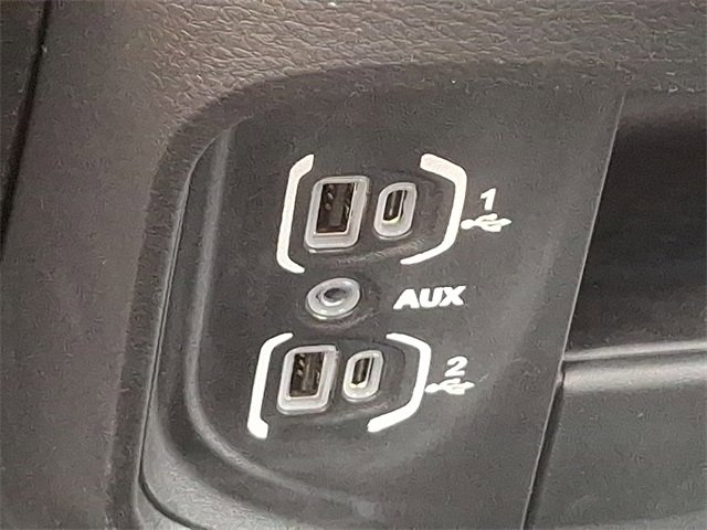 Used 2023 RAM 3500 Tradesman w/ Chrome Appearance Group image 25