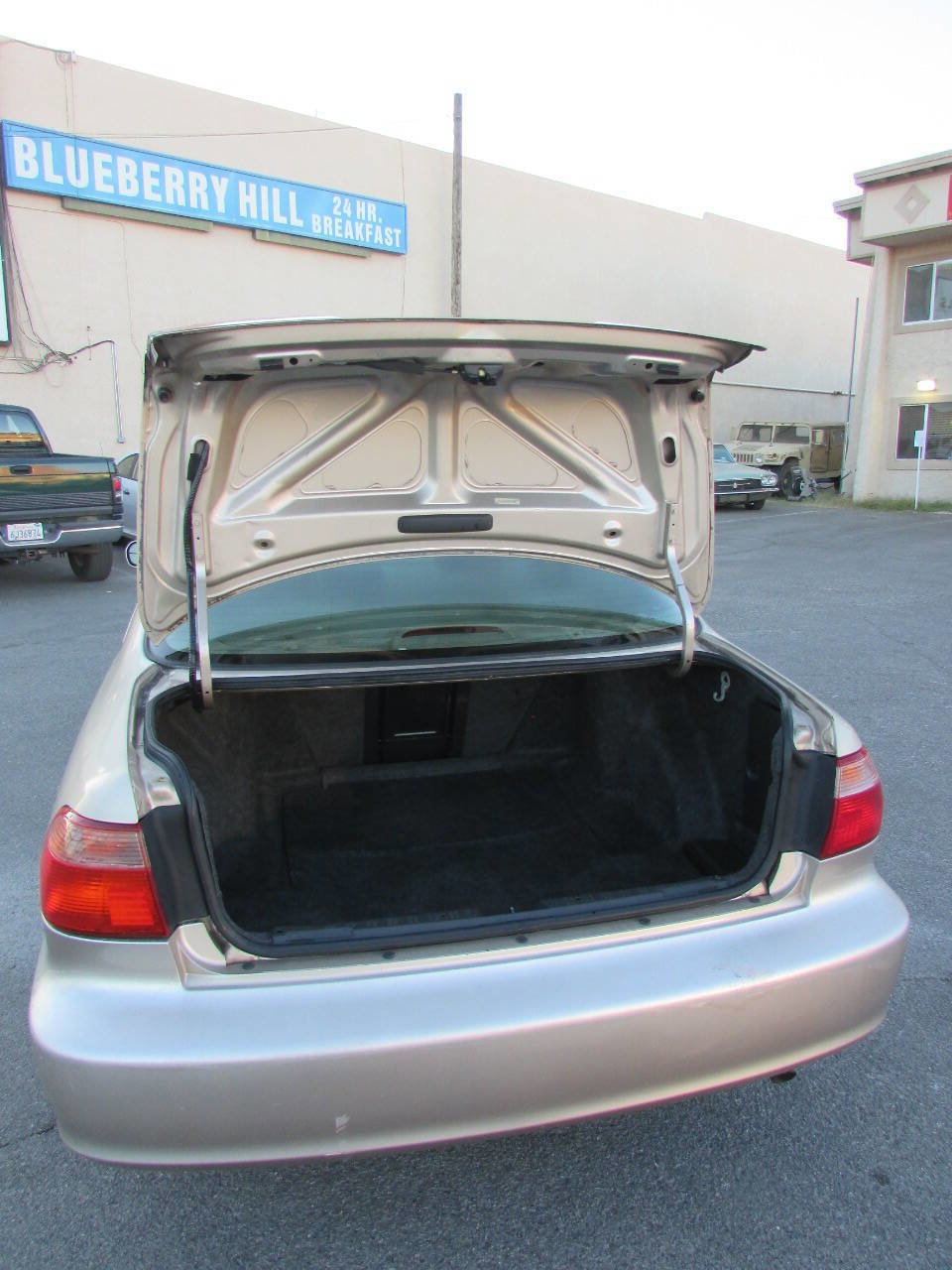 Used 2000 Honda Accord LX image 23