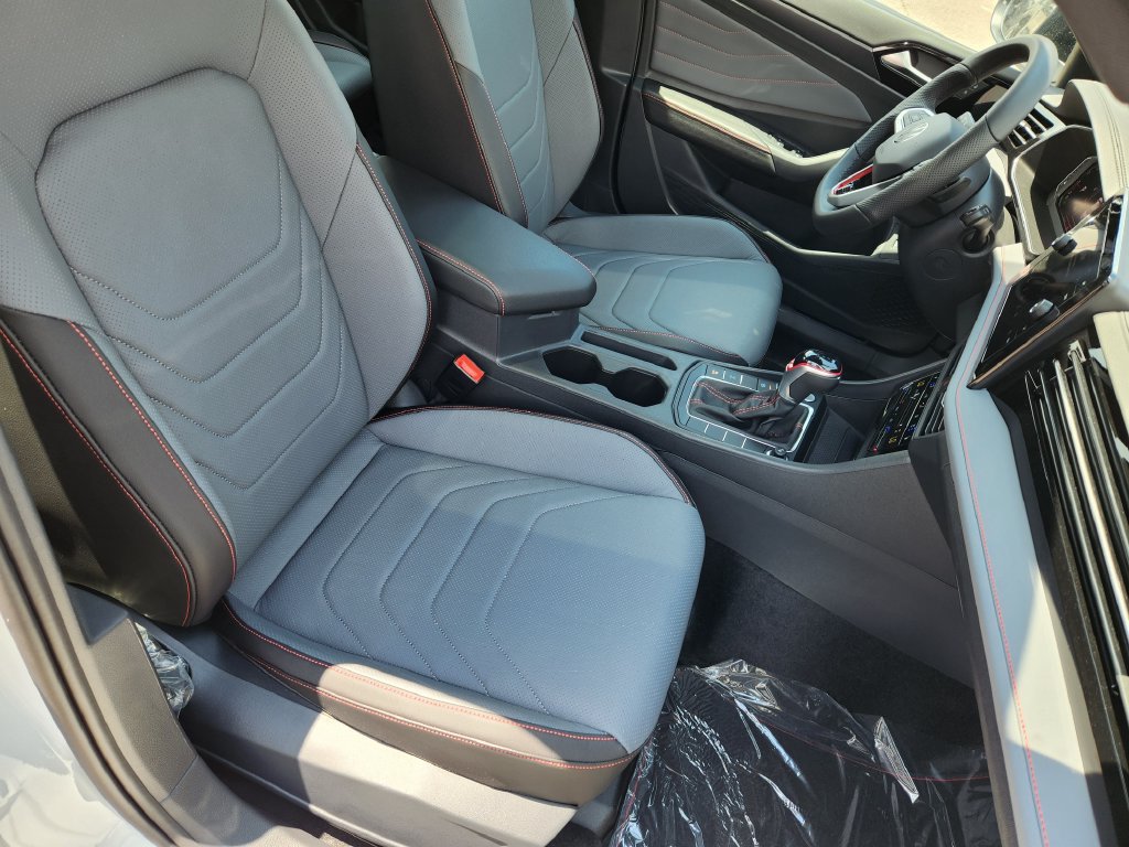 New 2026 Volkswagen Jetta GLI Autobahn FWD image 11