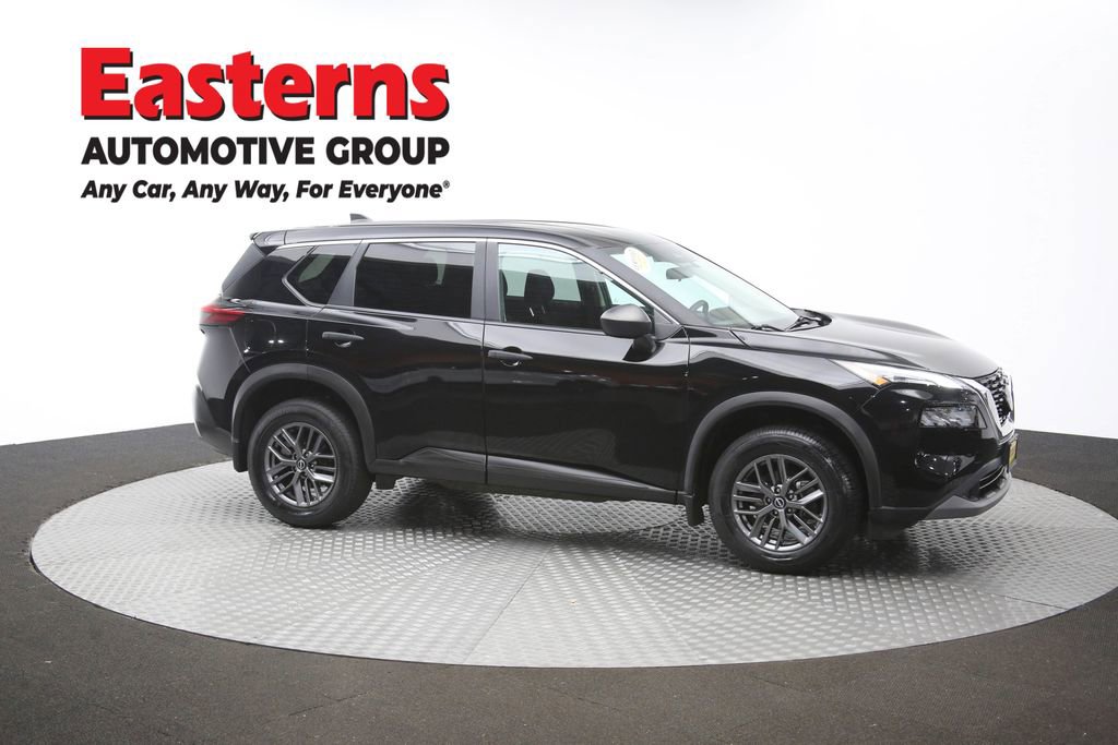 Used 2023 Nissan Rogue S AWD/4WD image 46