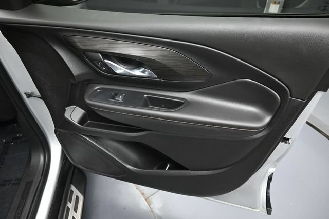 Used 2020 GMC Terrain SLT w/ Preferred Package FWD image 30