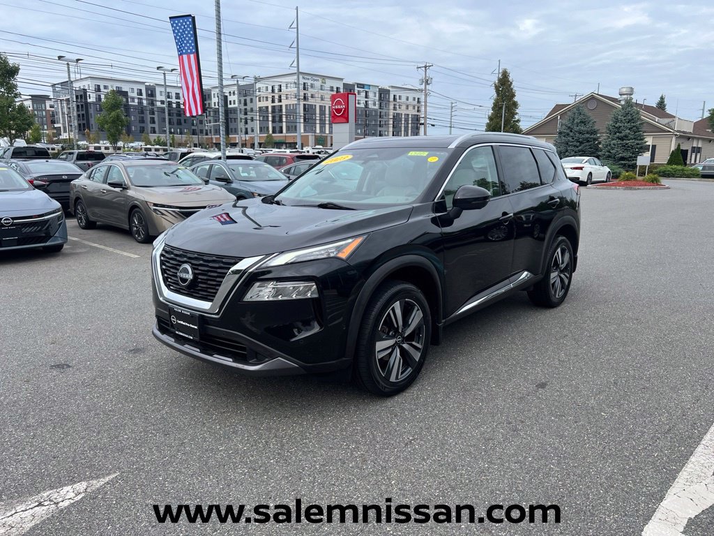 Used 2023 Nissan Rogue SL w/ SL Premium Package AWD/4WD image 3
