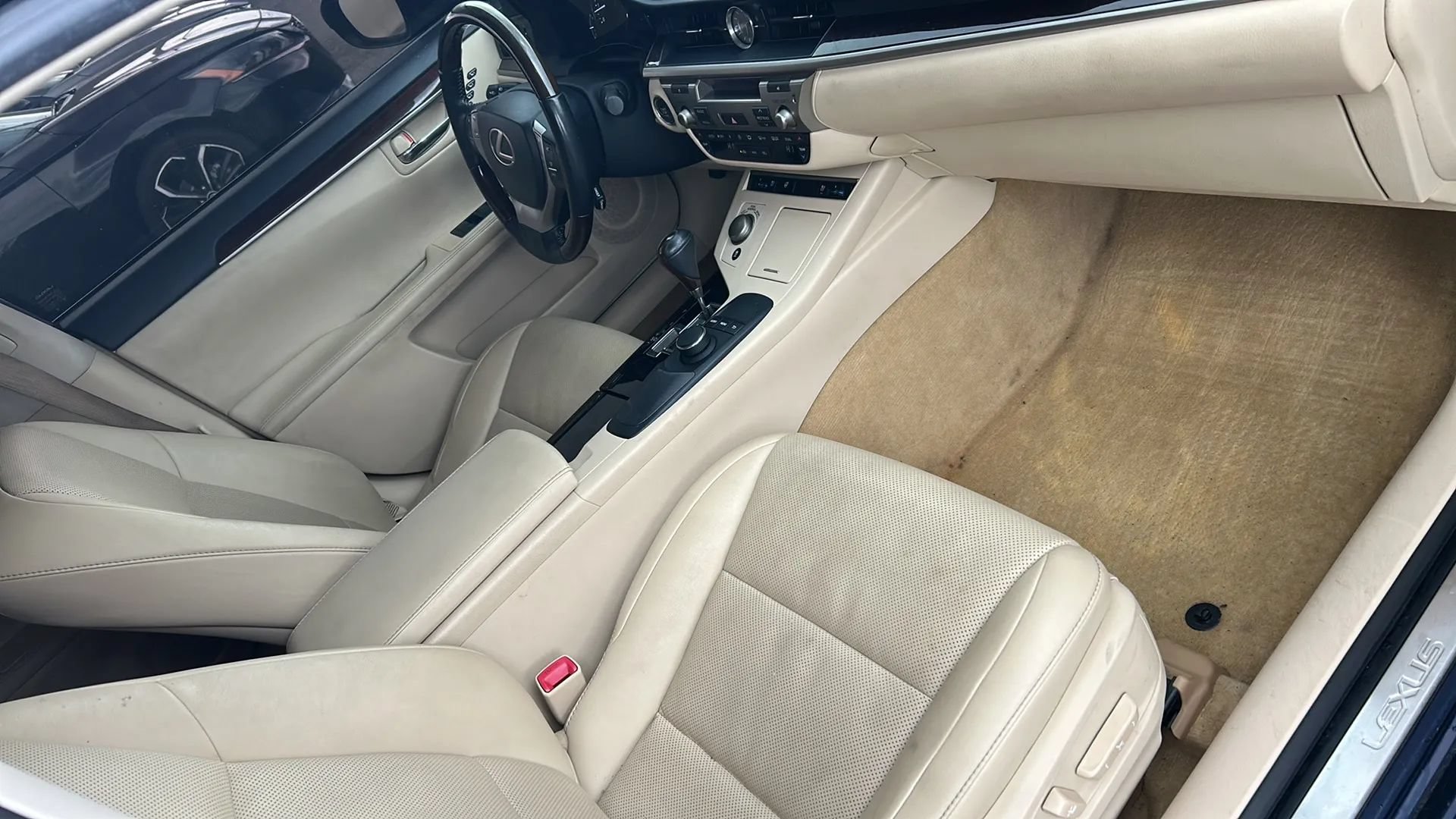 Used 2014 Lexus ES 350 w/ Premium Package FWD image 18