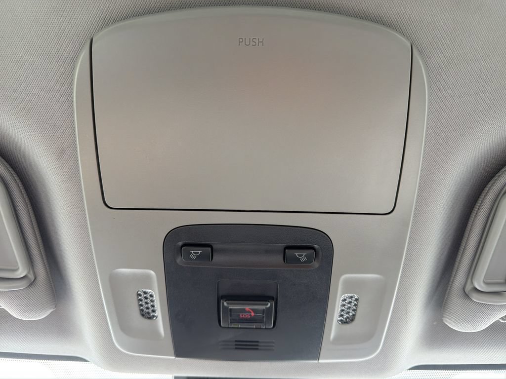 Used 2023 Toyota Camry SE FWD image 32