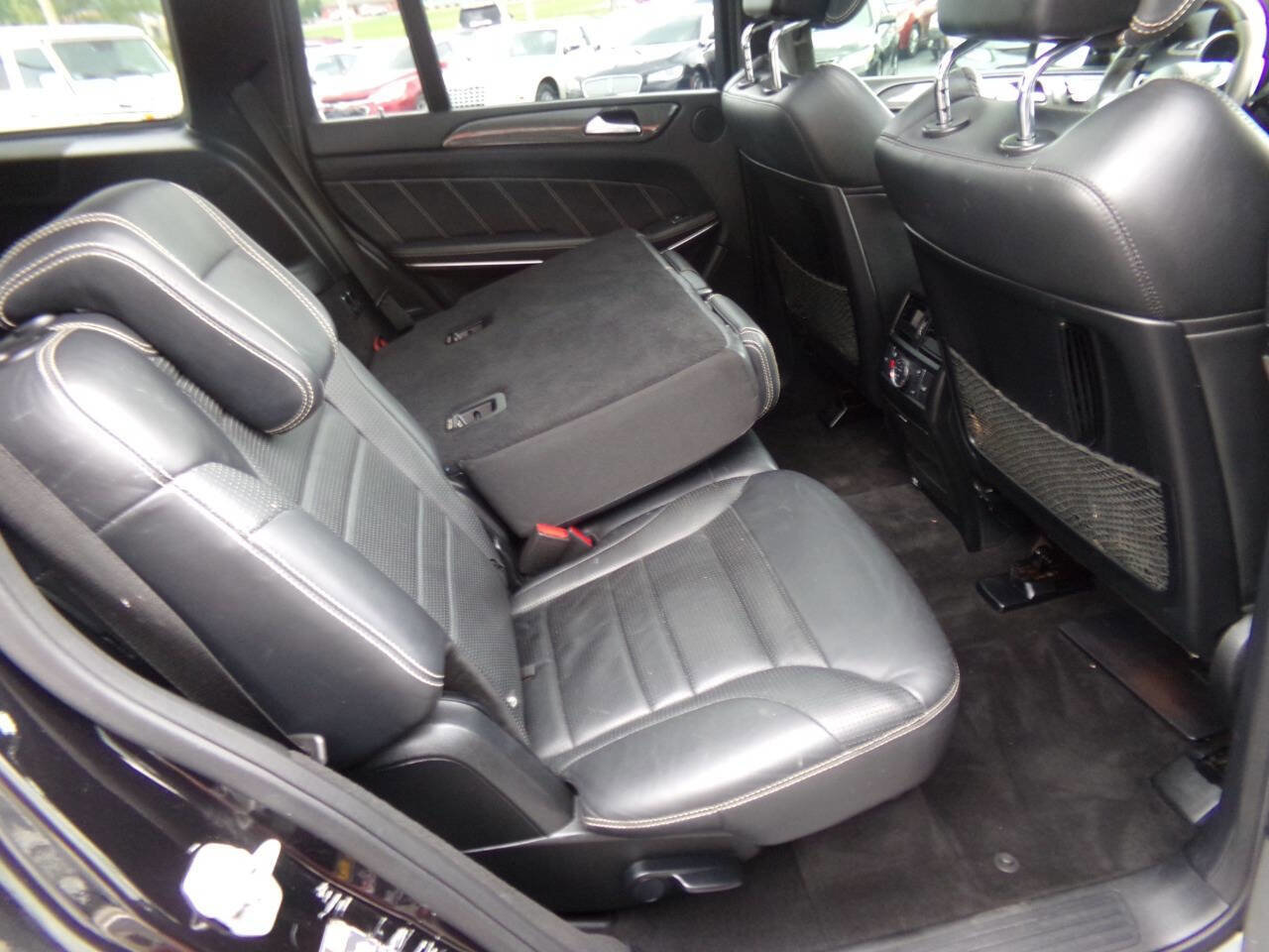 Used 2018 Mercedes-Benz GLS 63 AMG 4MATIC w/ AMG Night Styling Package image 28