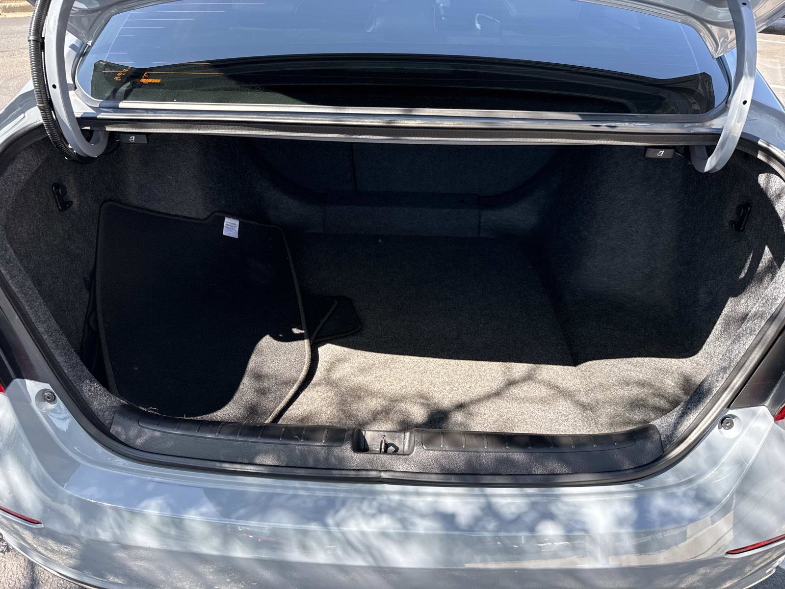 Used 2022 Honda Accord Sport image 11