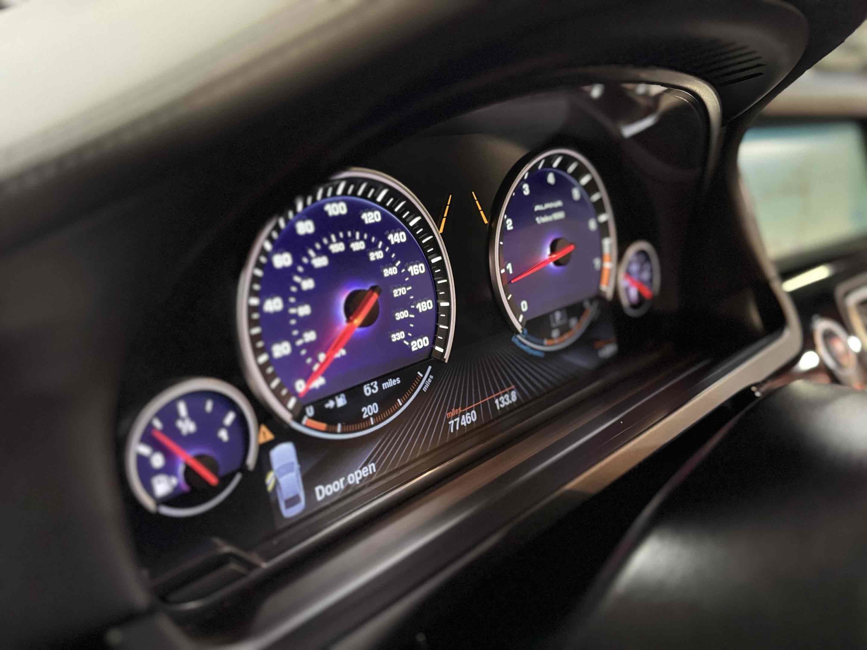 Used 2013 BMW ALPINA B7 image 9