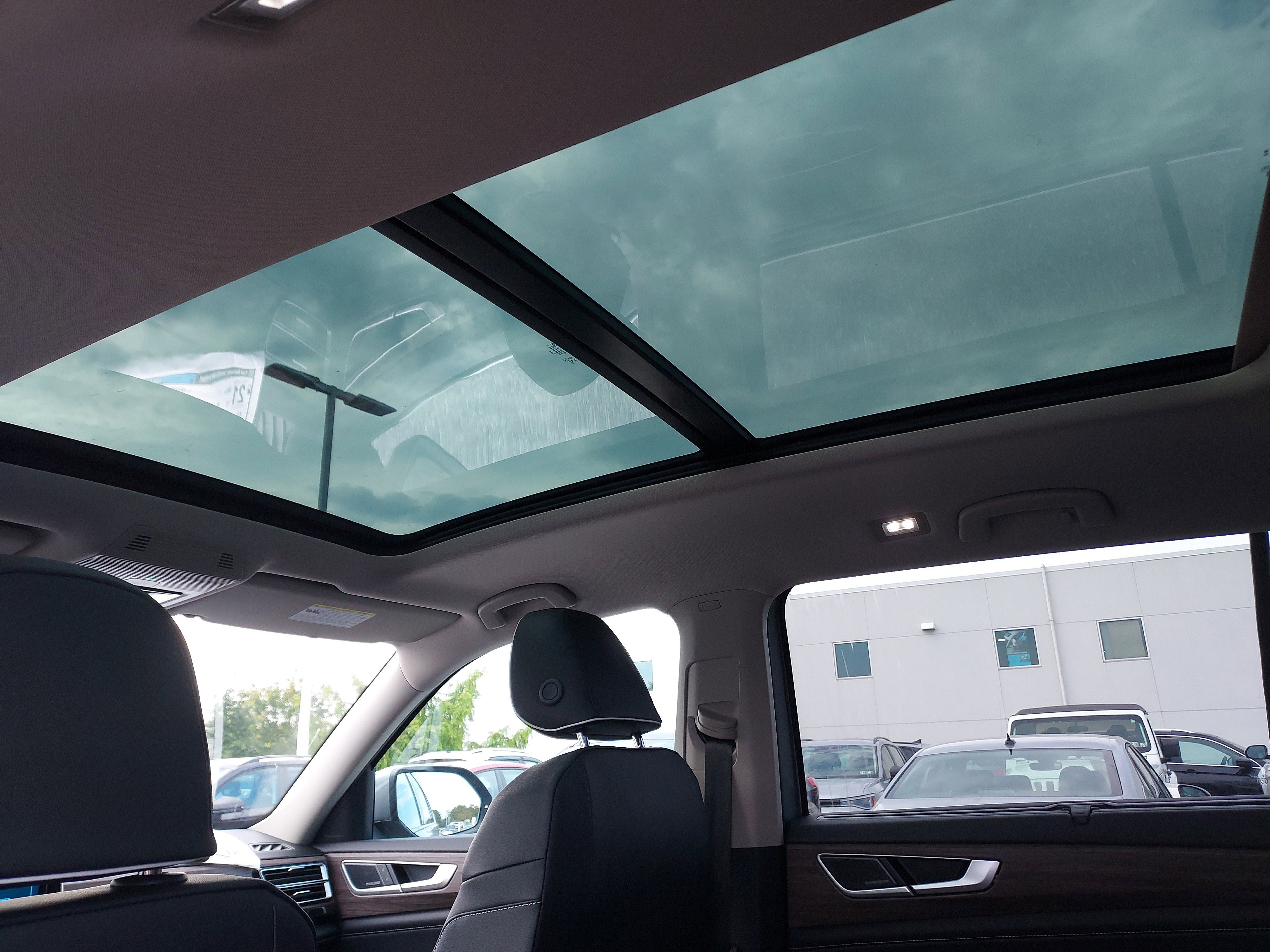 New 2026 Volkswagen Atlas SEL Premium R-Line image 20