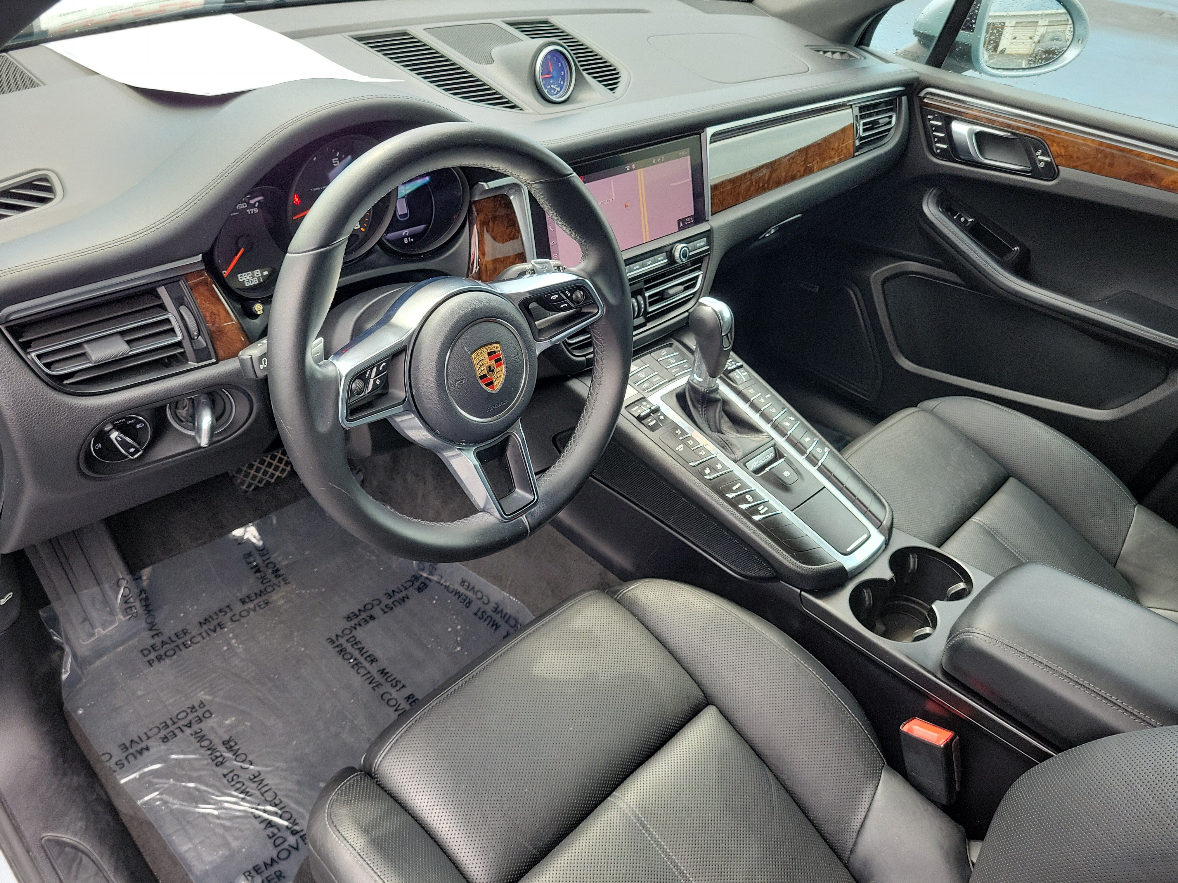 Used 2019 Porsche Macan AWD/4WD image 24