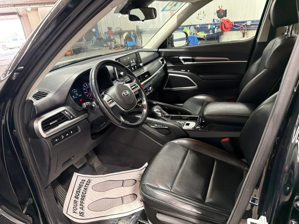 Used 2020 Kia Telluride LX AWD/4WD image 20