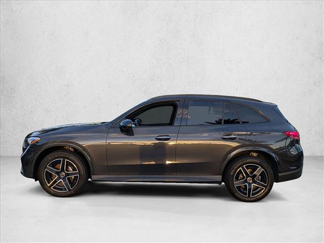 Used 2026 Mercedes-Benz GLC 300 4MATIC image 9