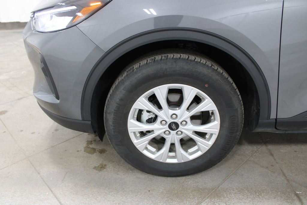 Used 2025 Ford Escape Active AWD/4WD image 34