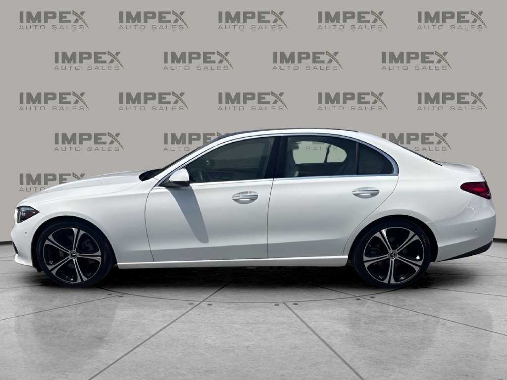 Used 2025 Mercedes-Benz C 300 Sedan image 2