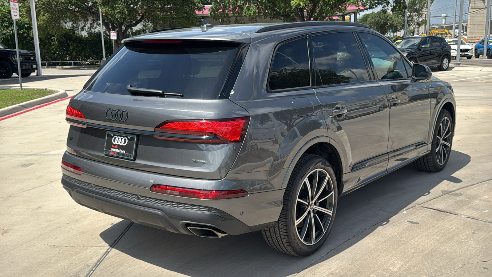 Used 2026 Audi Q7 2.0T Premium Plus AWD/4WD image 7