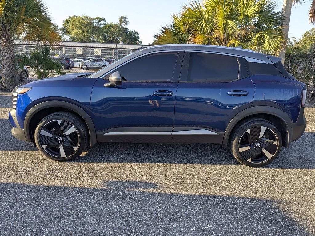 Used 2025 Nissan Kicks SR FWD image 7